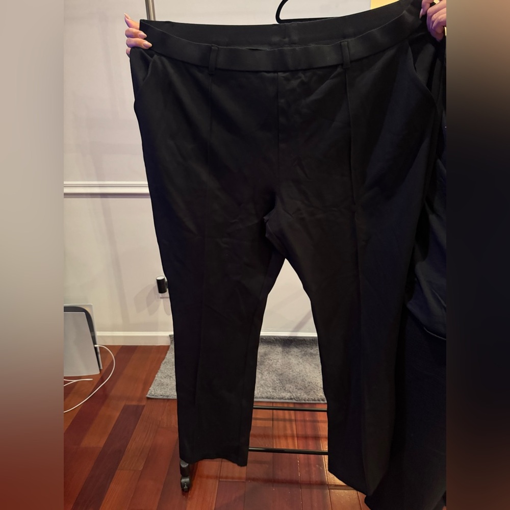 Isaac Mizrahi Women's Classic Black Trousers